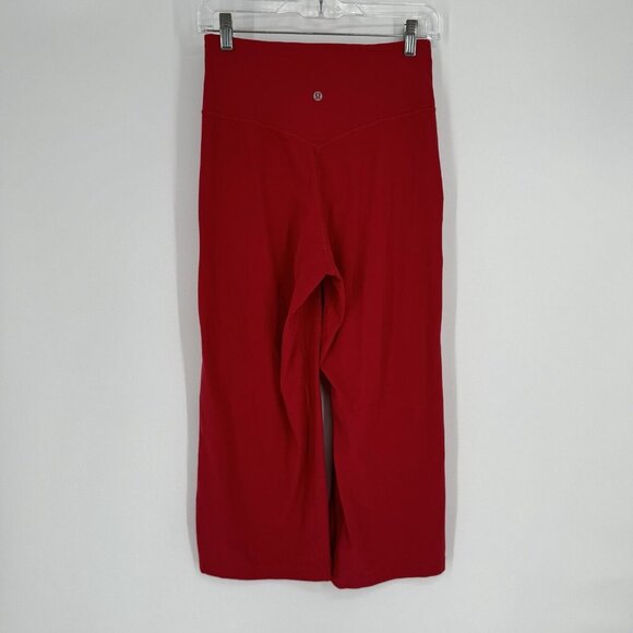 Lululemon Pants Women’s 6 red align crop athleisure high rise capri yoga running - Picture 5 of 6